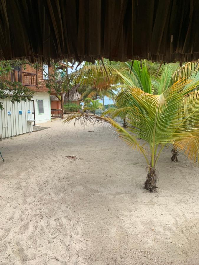 Heavens Gate Beach Bungalows Placencia Exterior foto